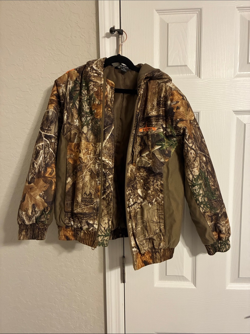 Kids Realtree Camo Puffer Jacket with Hood - Brown/Olive